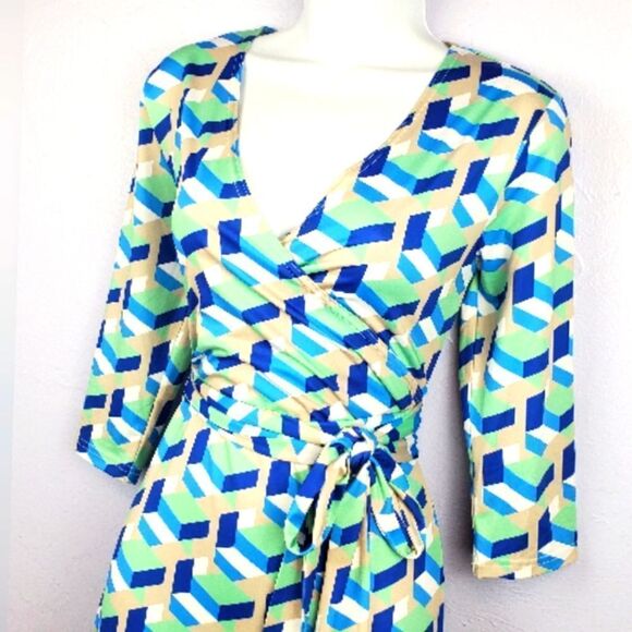 PATTYBOUTIK Dress - Picture 1 of 8